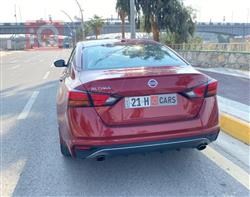 نیسان ئەلتیما